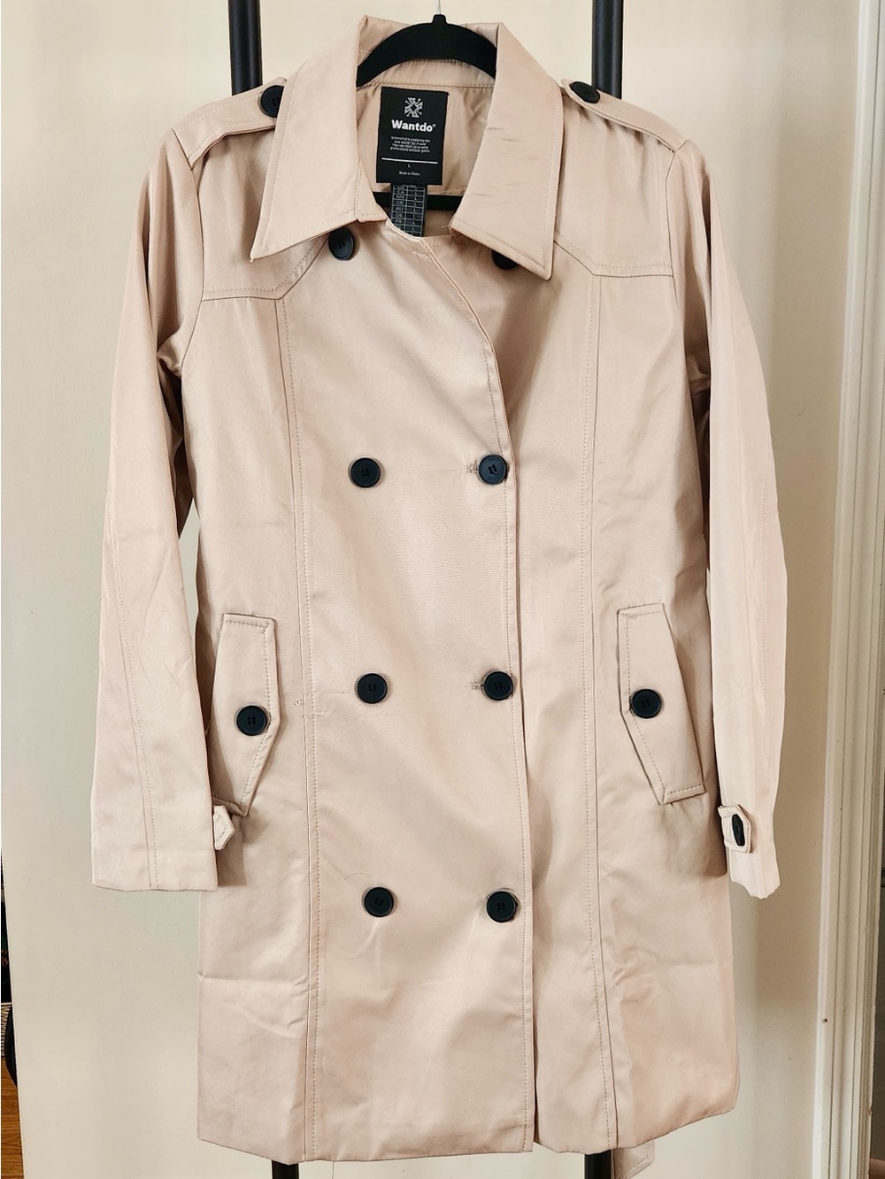 Wantdo khaki trench coat, Women’s L, New